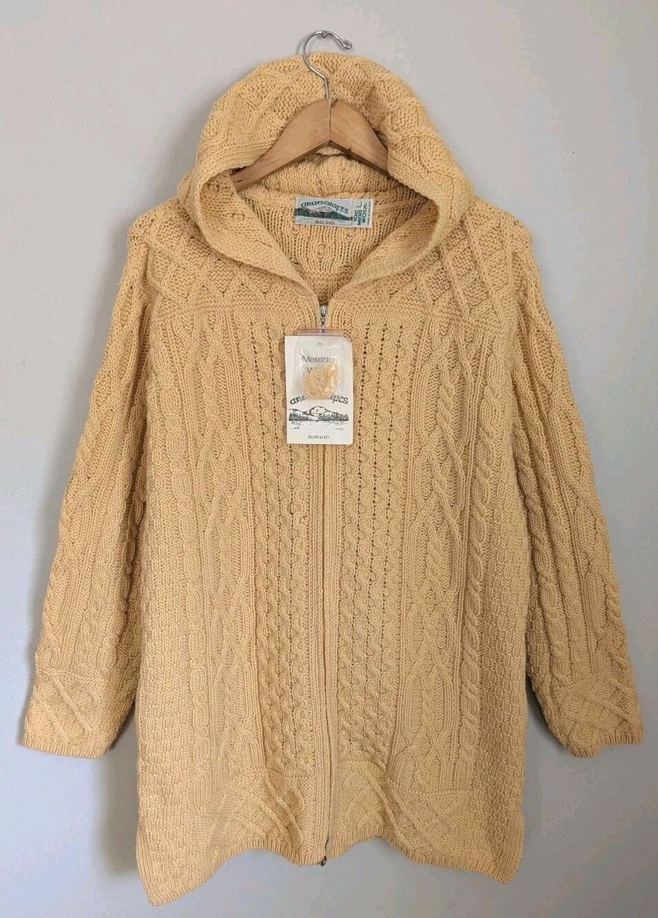 Aran Crafts Ireland Womens L 100% Merino Wool Cable Knit Hooded Sweater Coatigan